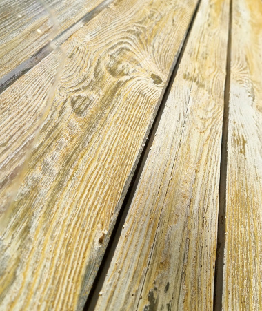 Holzoptik-Terrassenverkleidungsplatte mit verschiedenen Breiten und Effekten, 300 cm x 21 cm x 25 mm (1,5 qm).